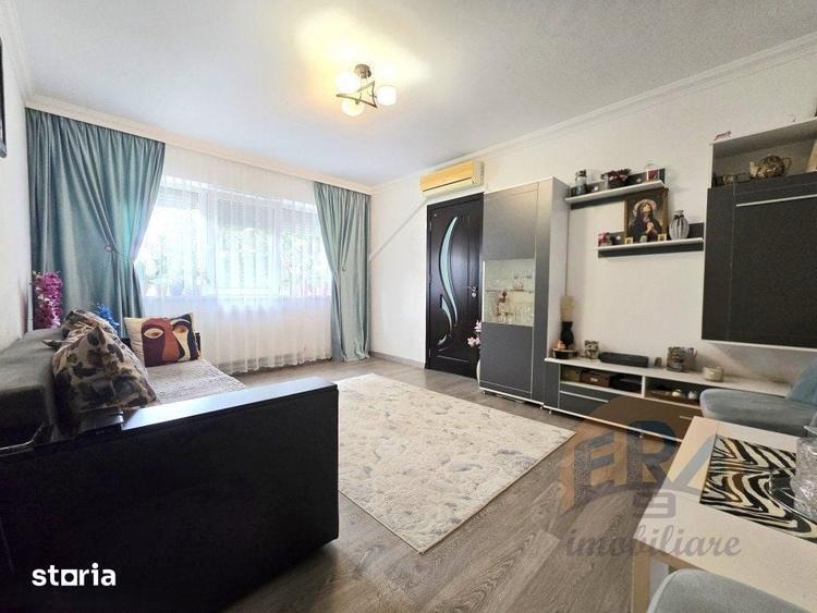 Apartament cu 3 camere semidecomandat în Central