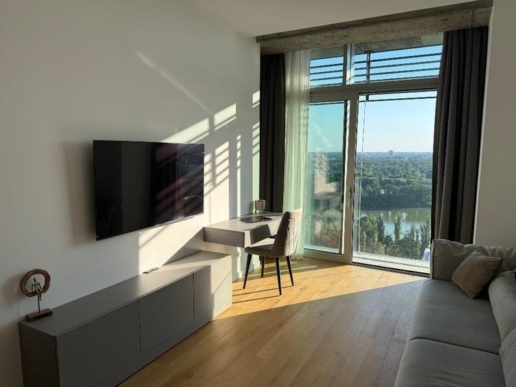 Apartament cu 2 camere decomandat în Aviației