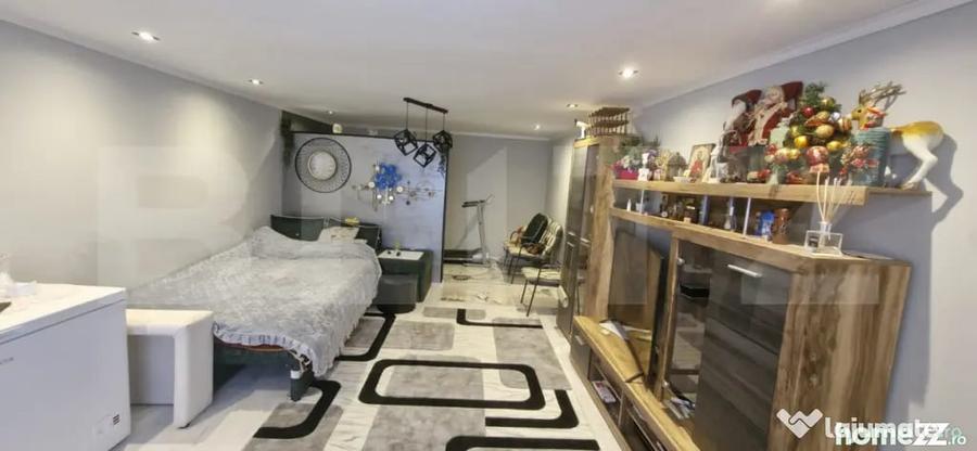 Casă cu 3 camere cu Teren 1000 Mp în Central