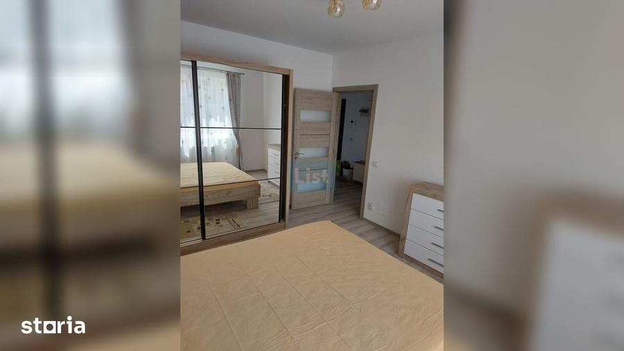 Apartament cu 3 camere semidecomandat în Florești