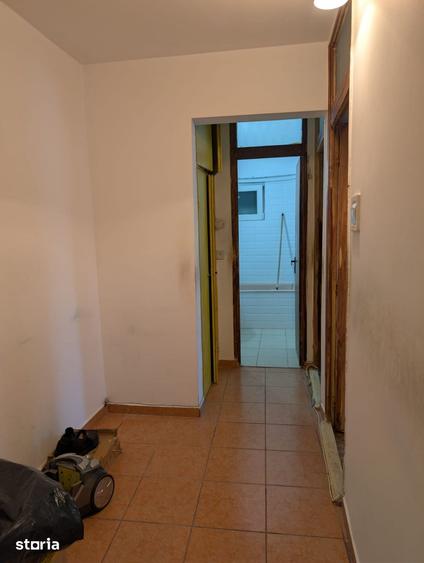 Apartament cu 3 camere decomandat în Mărășești