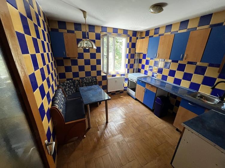 Apartament cu 2 camere semidecomandat în Ozana