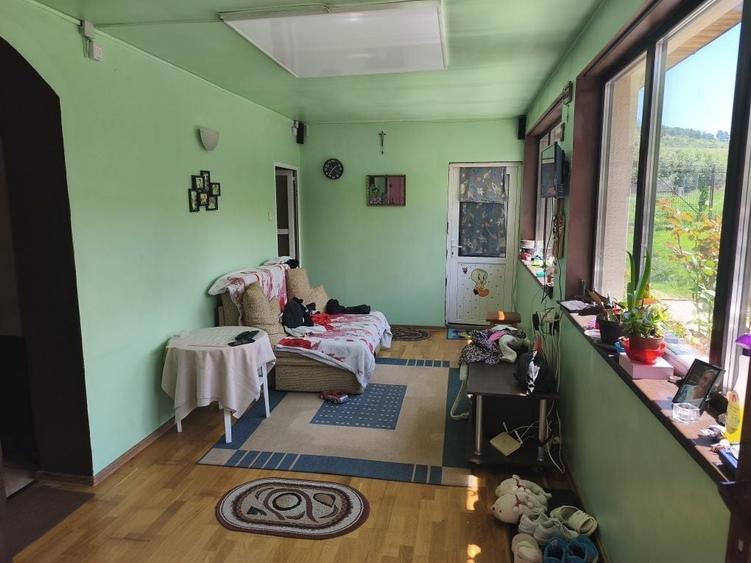 Casă cu 3 camere în Araci