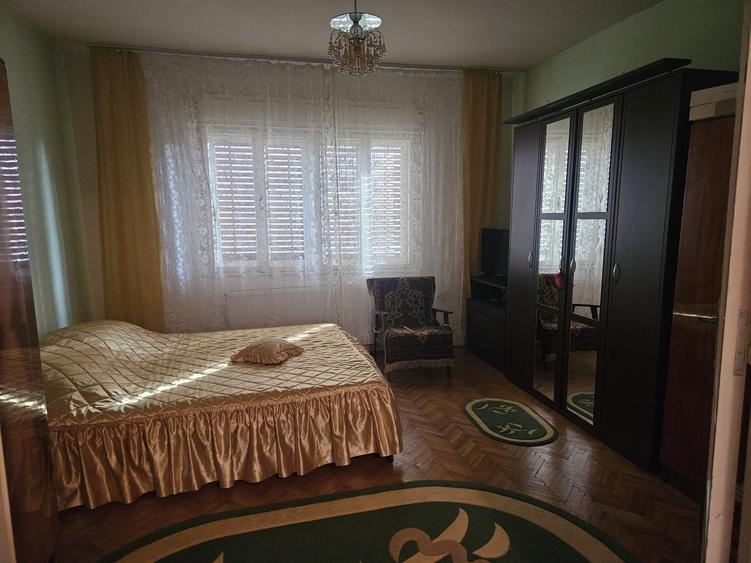 Casă cu 3 camere în Central