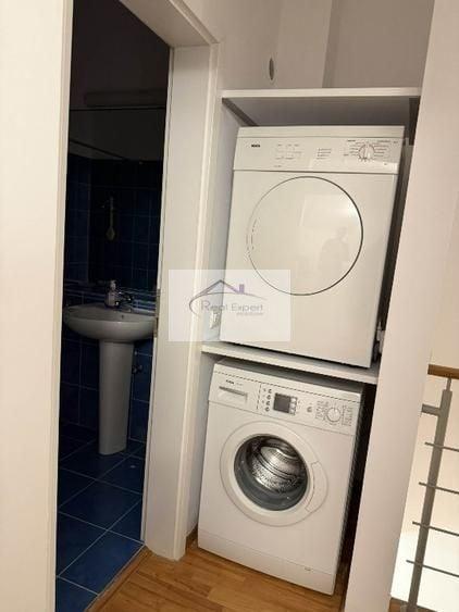 Duplex cu 5 camere cu Canalizare în Bună Ziua