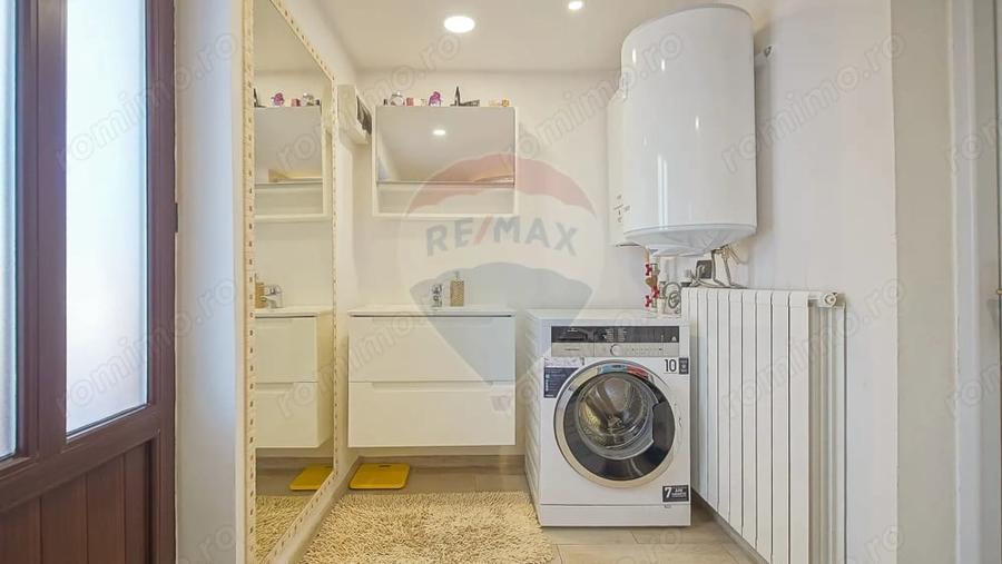 Casă cu Teren 583 Mp în Colonia Bod