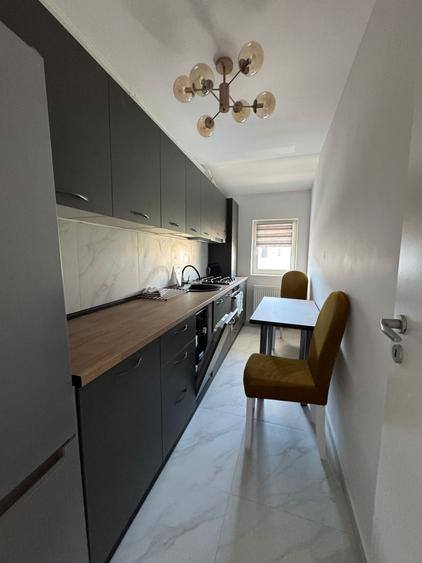Apartament cu 2 camere decomandat în Militari