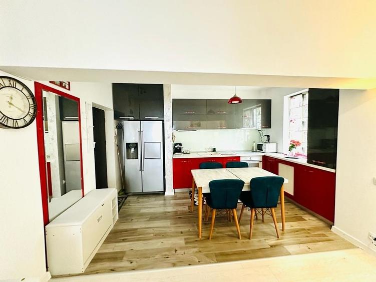 Apartament cu 2 camere decomandat în Sebastian