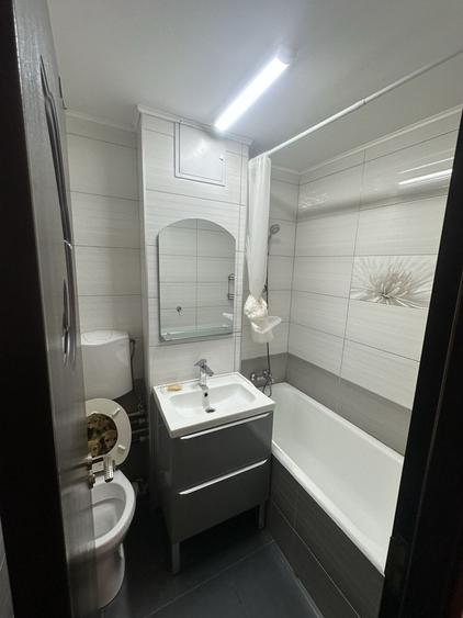 Apartament cu 2 camere decomandat în Lujerului