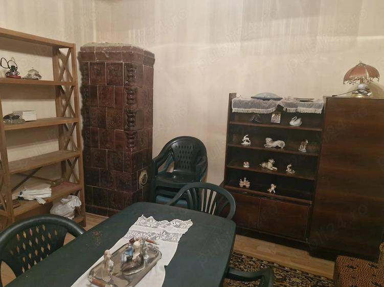 Casă cu 2 camere cu Teren 4561 Mp în Hidiș
