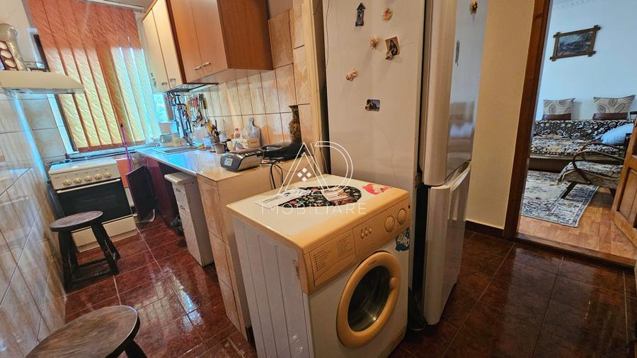 Apartament cu 2 camere nedecomandat în 9 Mai