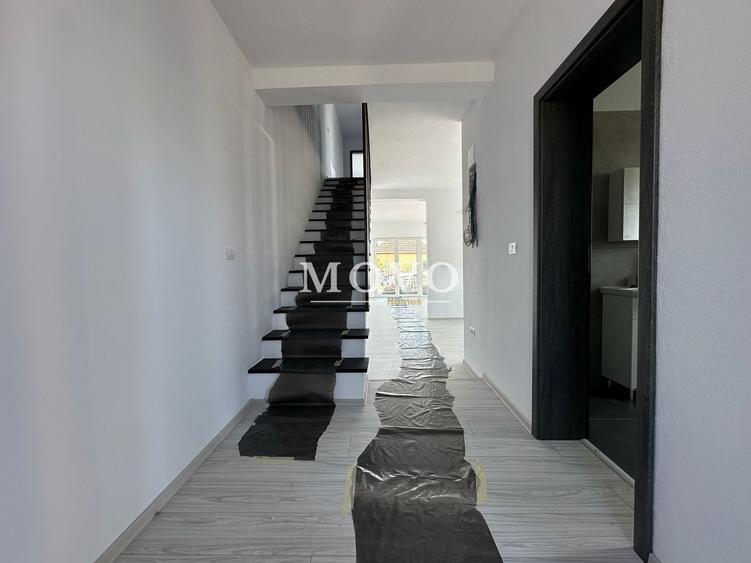 Duplex cu 4 camere cu Canalizare în Săcălaz