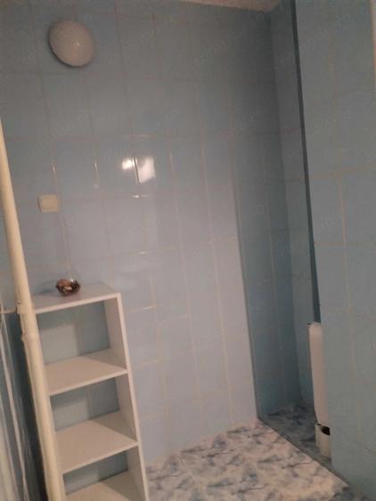 Inchiriez apartament 2 camere - 4