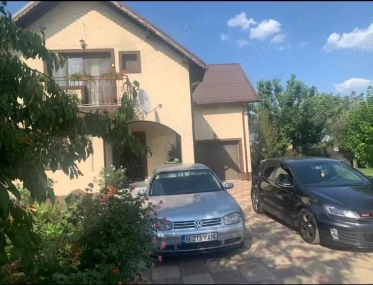 Casă cu 4 camere cu Teren 500 Mp în Tărtășești