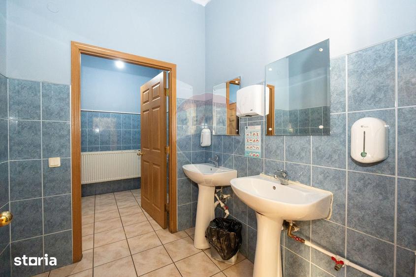 Spațiu comercial, de 350 mp, în Găvana