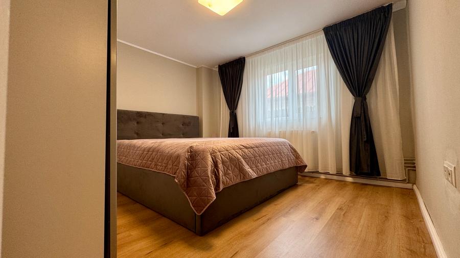 Casă individuală cu 3 camere cu Canalizare în Dumbrăveni