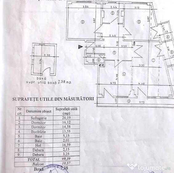 Apartament cu 3 camere decomandat în 1 Mai