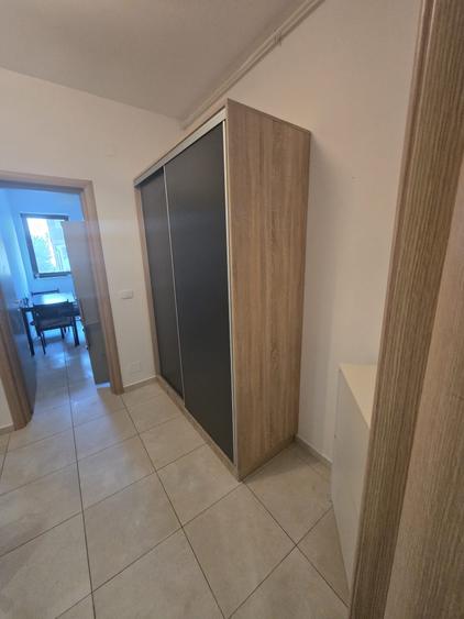 Apartament cu 2 camere decomandat în Berceni