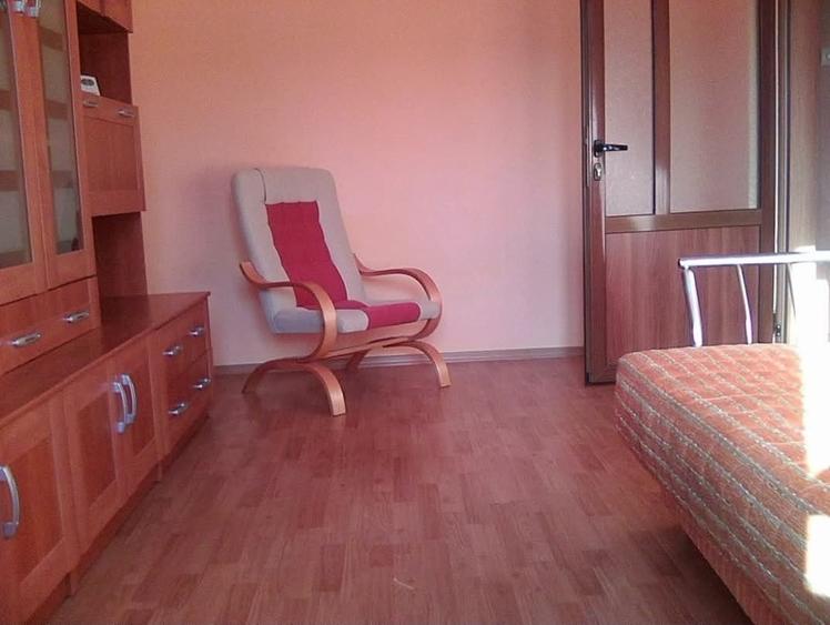 Garsonieră decomandată în Metalurgie