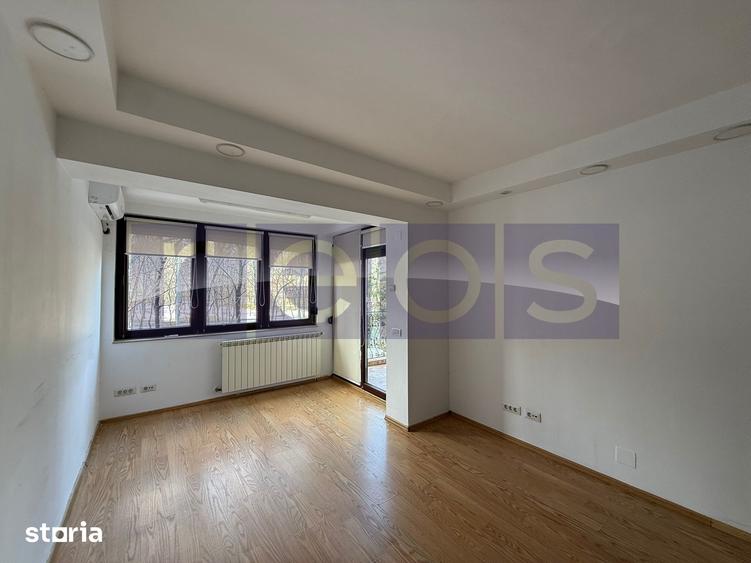 Casă cu 7 camere decomandat cu Teren 200 Mp în Floreasca