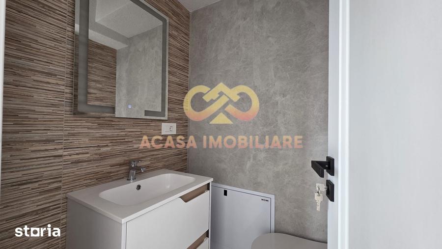 Apartament cu 3 camere decomandat în Valea Lupului