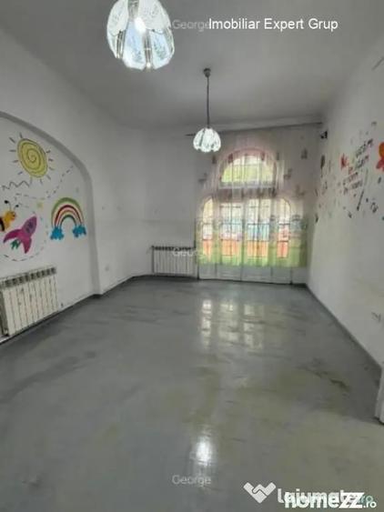 Casă cu 7 camere cu Teren 1000 Mp în Timpuri Noi