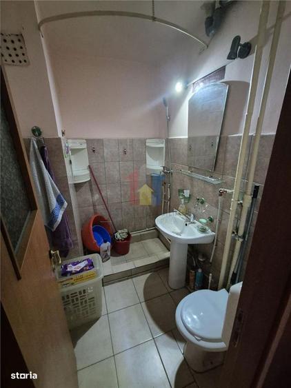 Apartament cu 2 camere decomandat în Viziru 1
