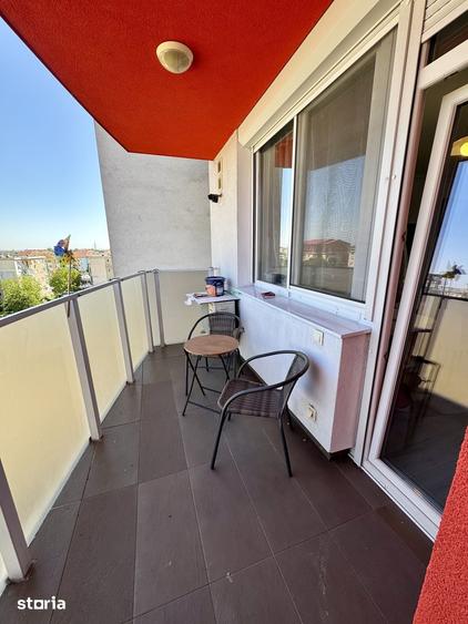 Apartament cu 2 camere semidecomandat în Subcetate