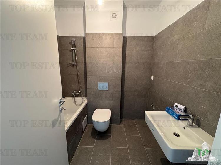 Apartament cu 3 camere decomandat în Bucureștii Noi
