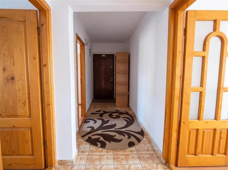 Apartament cu 2 camere decomandat în Burdujeni