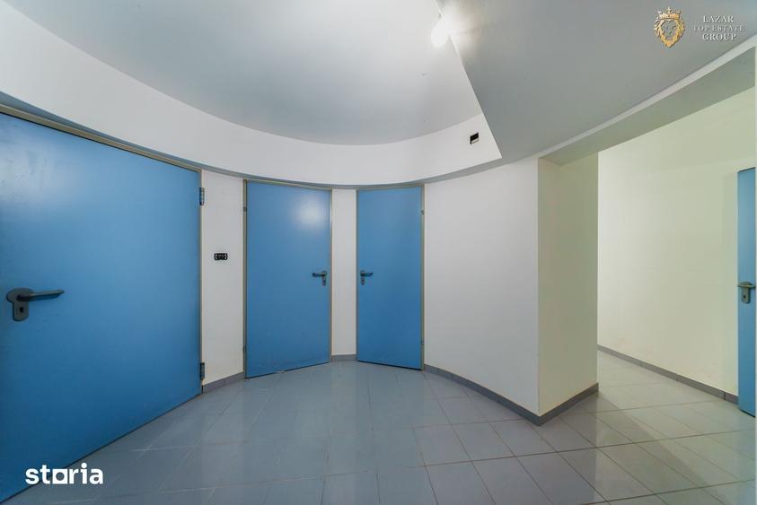 Casă cu 7 camere decomandat cu Teren 1200 Mp în Pârneava