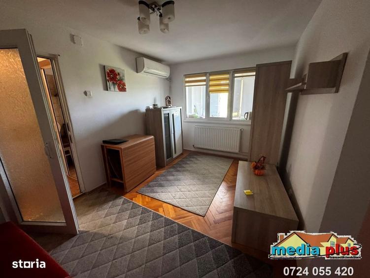 Apartament cu 2 camere semidecomandat în Sârbi