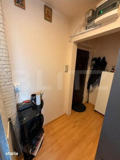 Apartament cu 2 camere, cu parcare si boxa, centrala proprie, Astra - 1