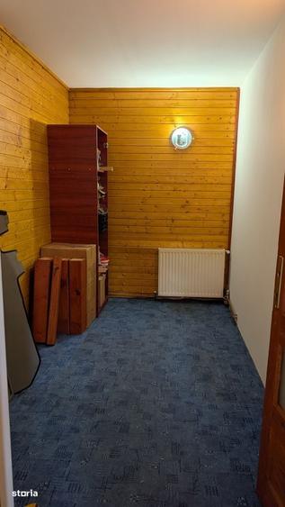 Casă cu 3 camere cu Teren 30 Mp în Central