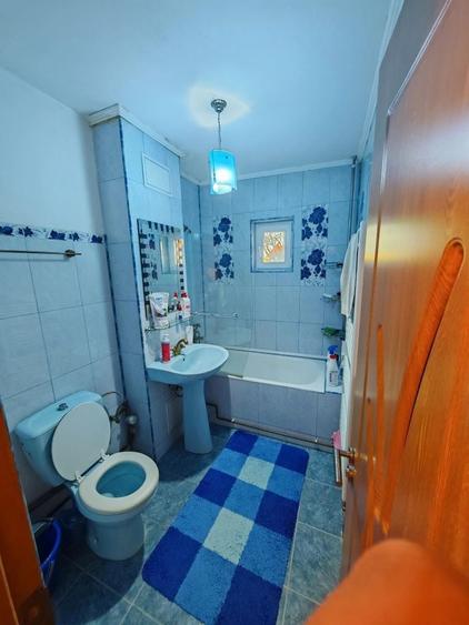 Apartament cu 2 camere semidecomandat în Debarcader