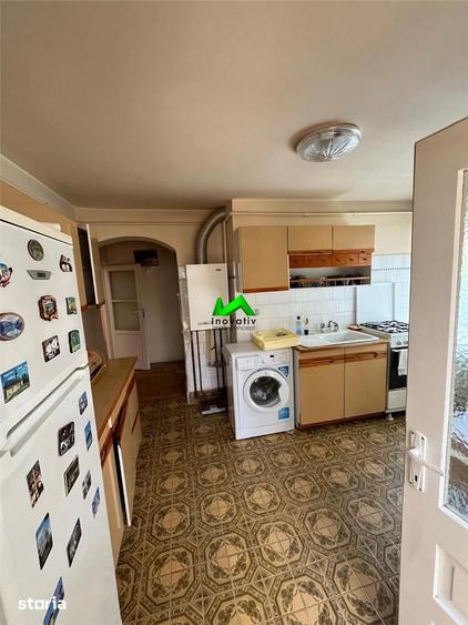Casă cu 3 camere cu Teren 60 Mp în Lupeni