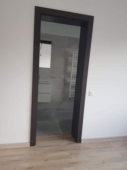 Casă cu 4 camere în Dragomirești-Deal