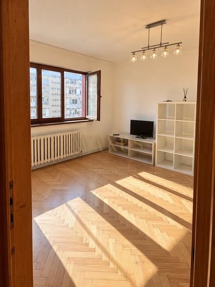 Apartament cu 3 camere decomandat, mobilat în Grigorescu