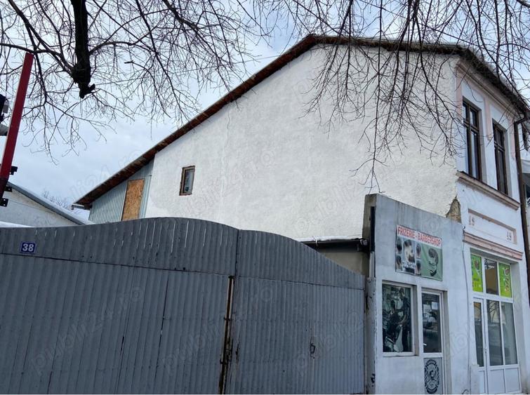 Spațiu comercial, de 308 mp, în Central