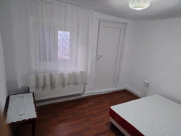 Apartament cu 2 camere decomandat în Bariera Vâlcii