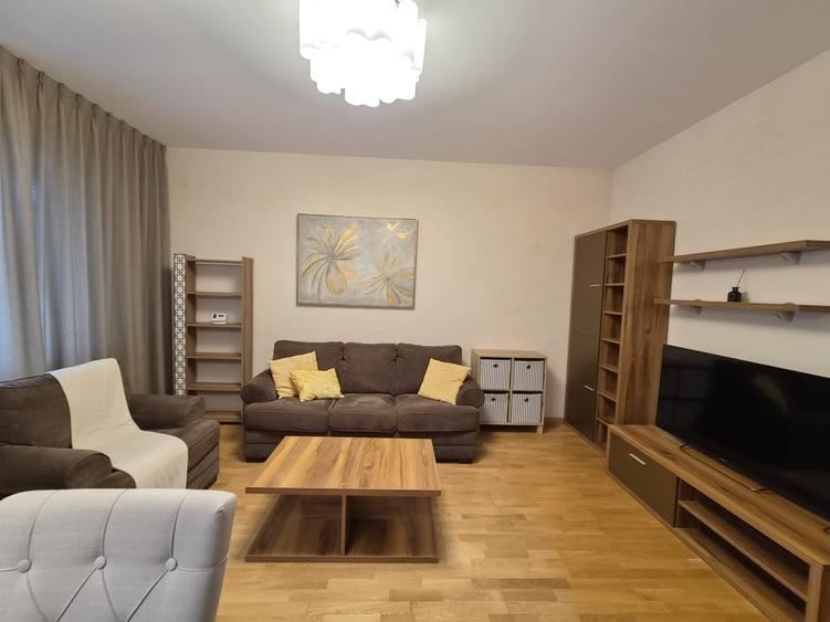 Apartament cu 3 camere decomandat în Iancu Nicolae