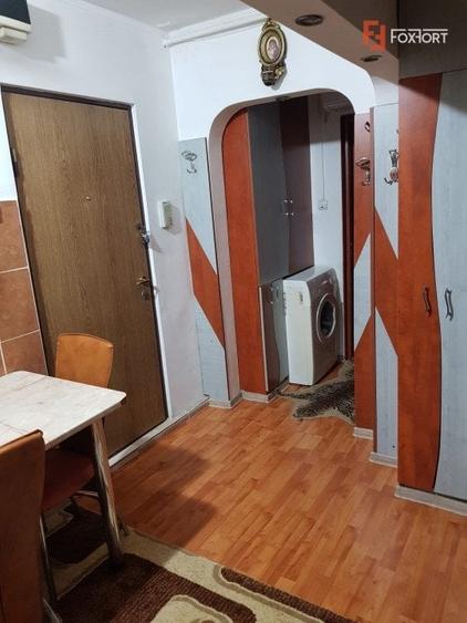 Apartament cu 2 camere semidecomandat, mobilat în Iosefin