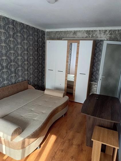 Garsonieră decomandată în Micro 38