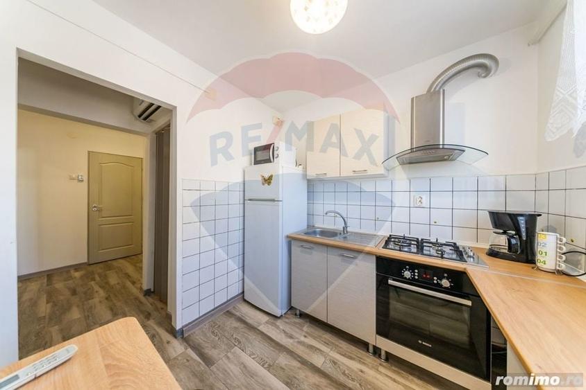 De inchiriat apartament modern 2 camere central , centrala gaz . - 8