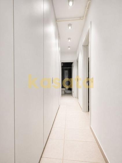 Apartament cu 3 camere decomandat, mobilat în Baba Novac