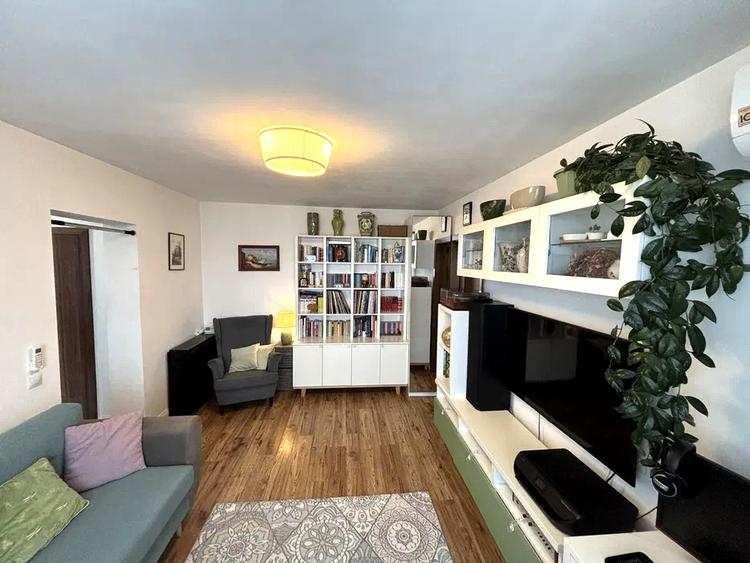 Apartament cu 3 camere decomandat, mobilat în Grigorescu