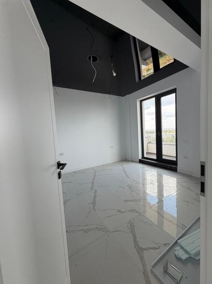 Apartament cu 4 camere decomandat în Nord