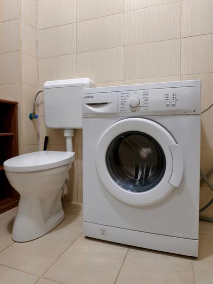 Apartament cu 2 camere decomandat în Păcii