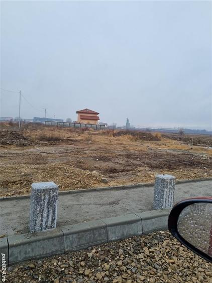 Teren de 1100 mp, în Chiajna