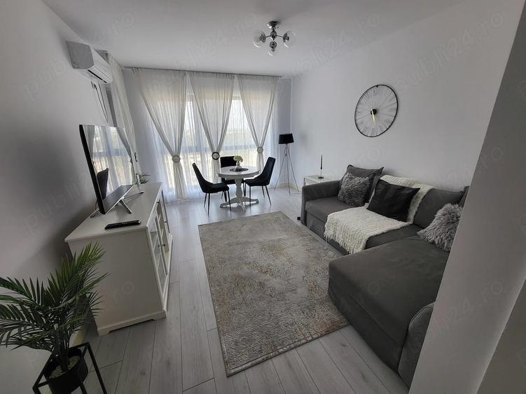 Apartament cu 2 camere decomandat în Pipera